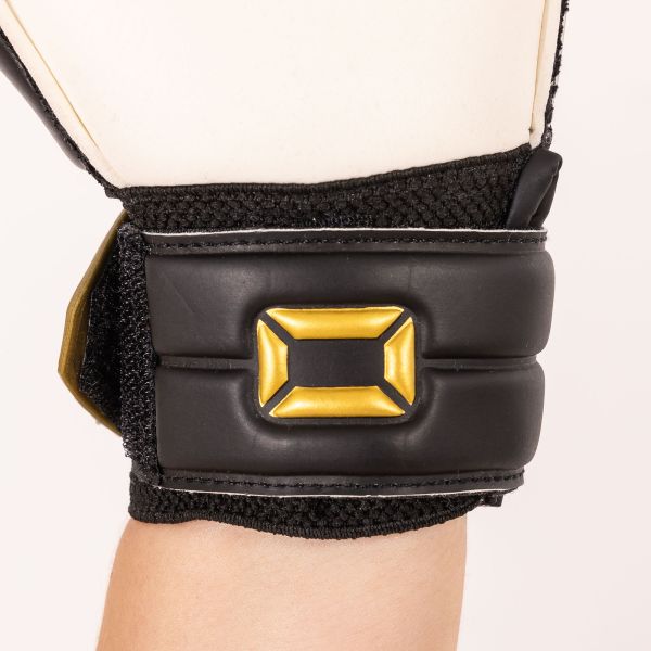 Thunder JR VII Goalkeeper Gloves - Black-Gold
